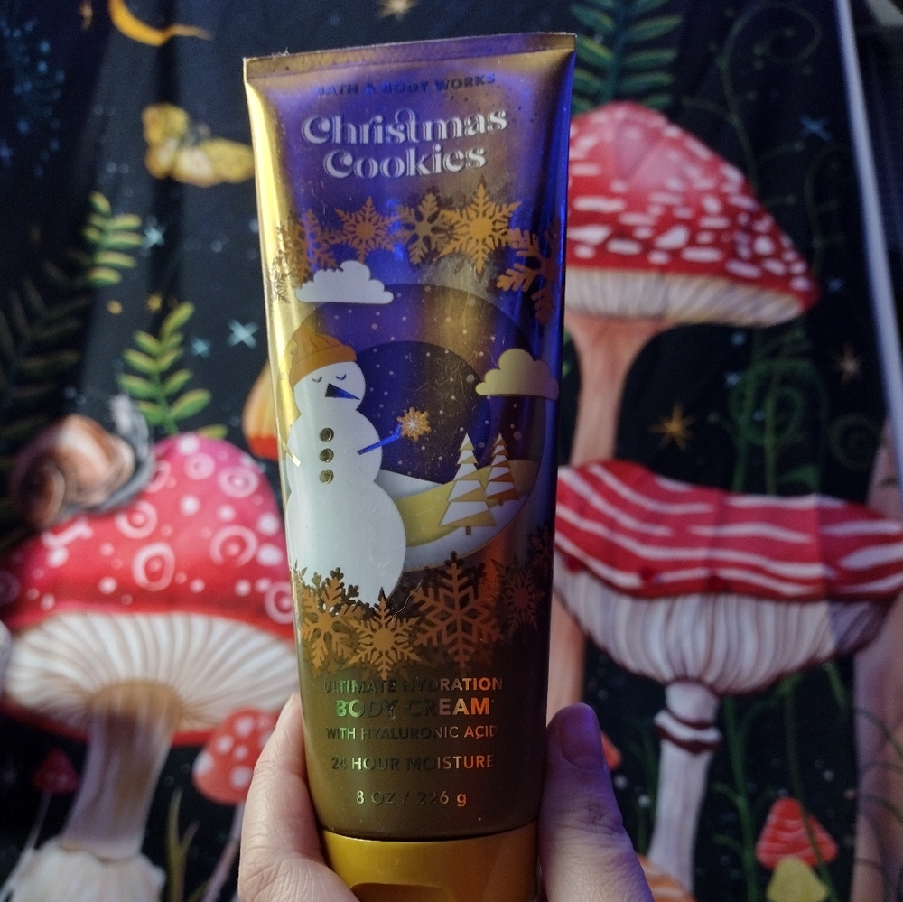 Bath and Body Works Christmas cookies